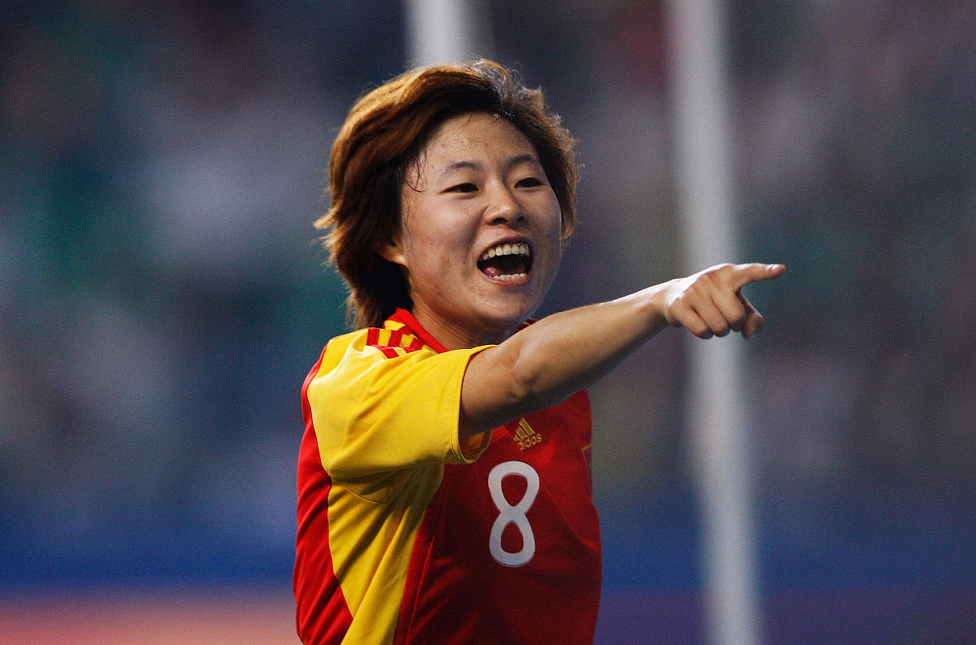 爱博体育-亚洲女子足坛：年轻球员崭露头角令人瞩目(亚洲女足最美十号)